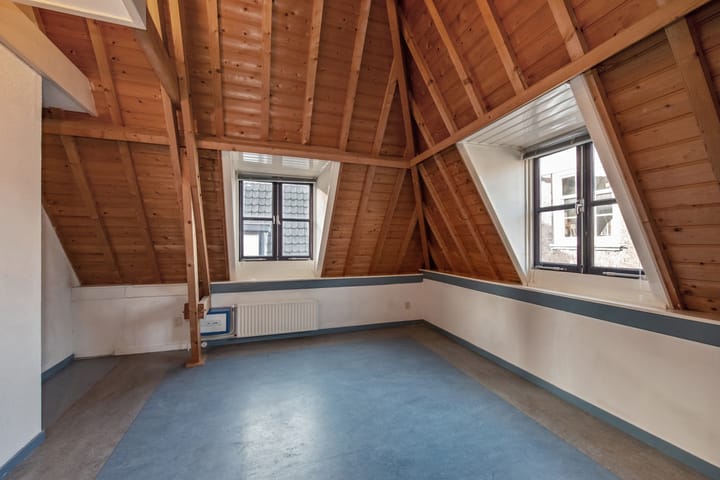 Foto 26 van Papenstraat 12