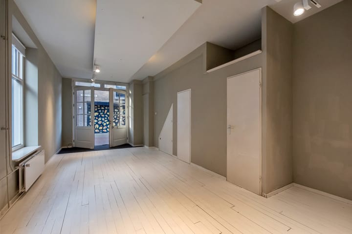 Foto 31 van Papenstraat 12