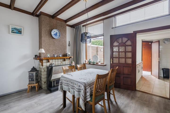 Foto 16 van Oranjestraat 64