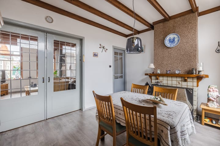 Foto 15 van Oranjestraat 64