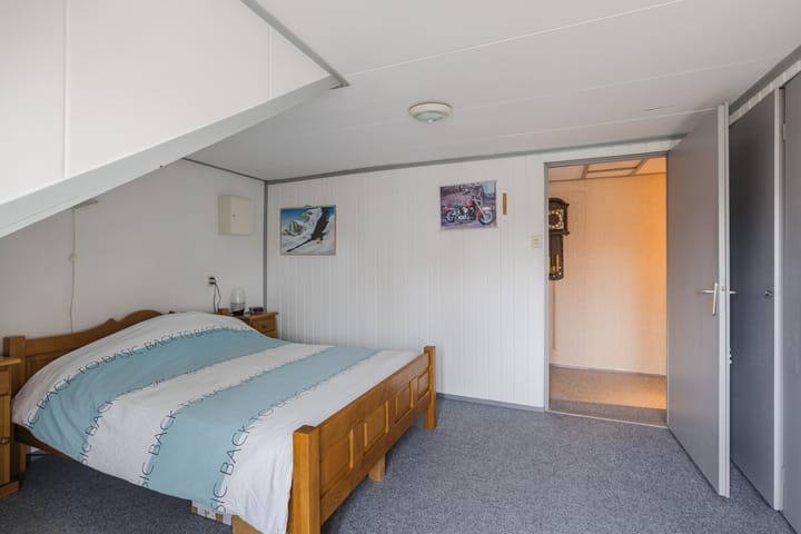 Foto 32 van Oranjestraat 64