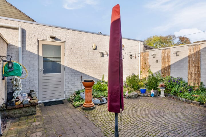 Foto 24 van Berghemseweg 190