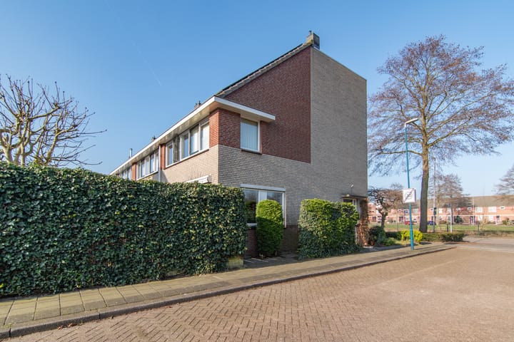 Foto 39 van Natuursteenlaan 35