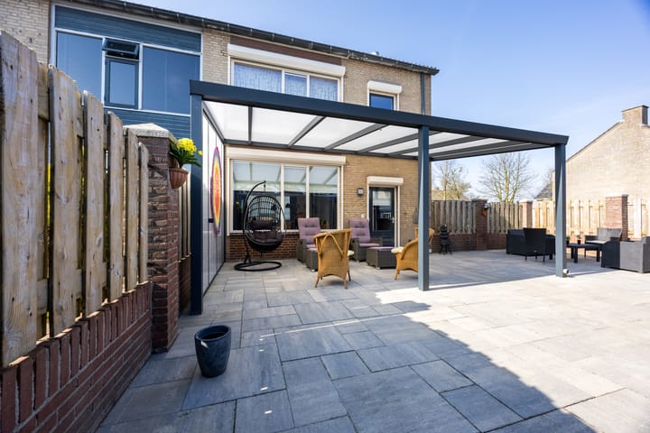 Foto 38 van Marsstraat 1