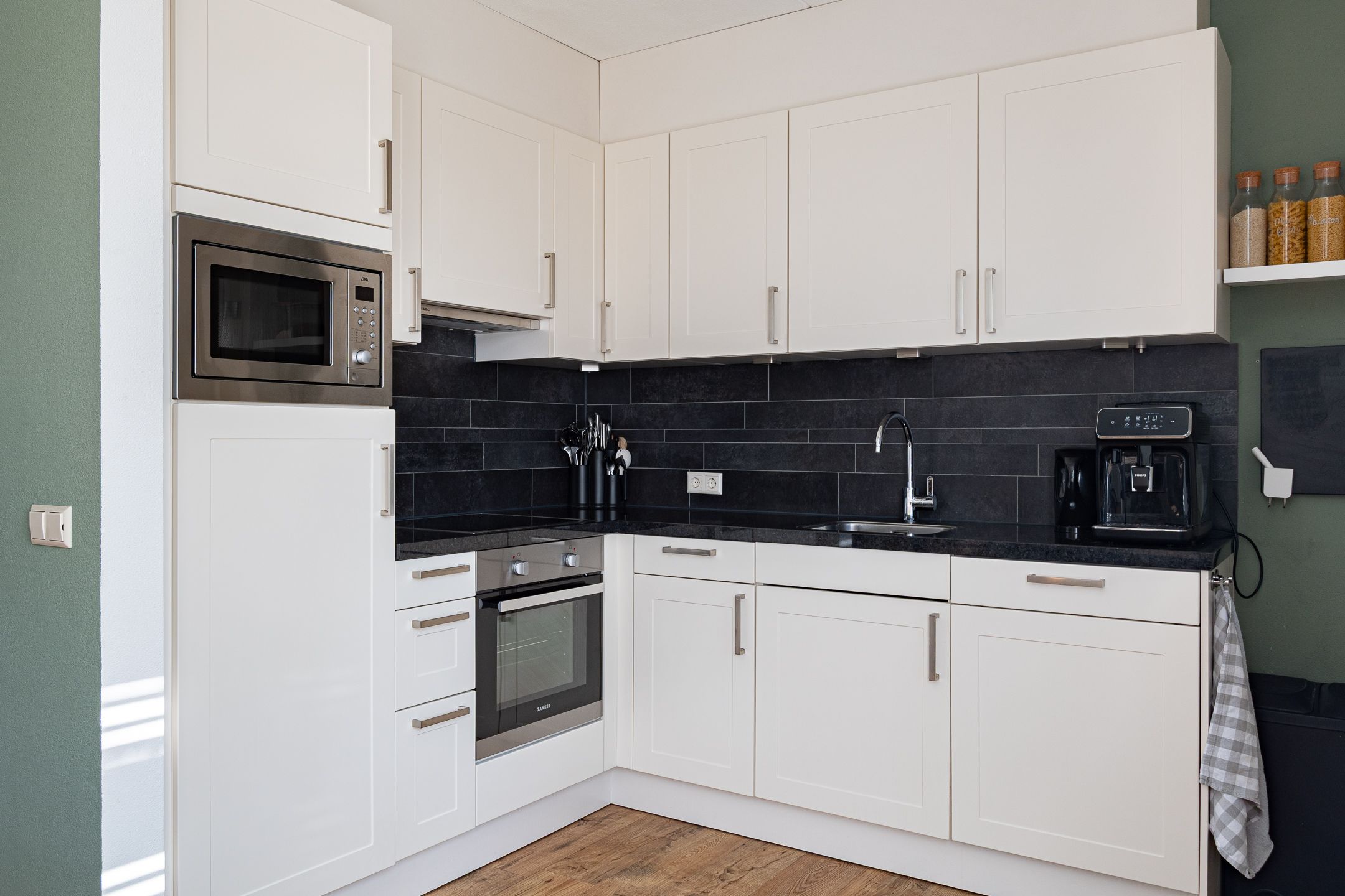 Photo 15 of Batingestraat 27