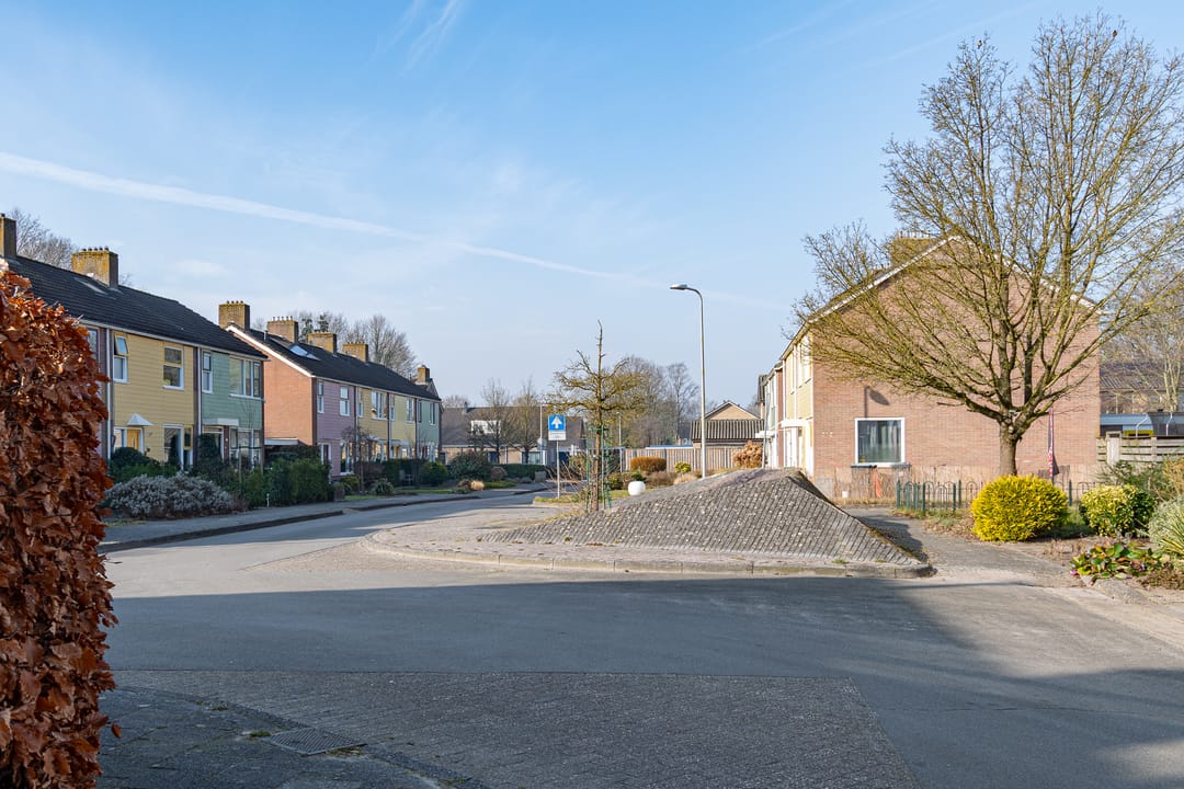 Photo 46 of Batingestraat 27