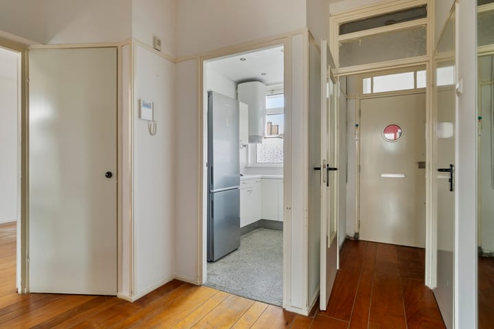 Foto 5 van Herman Robbersstraat 110-D