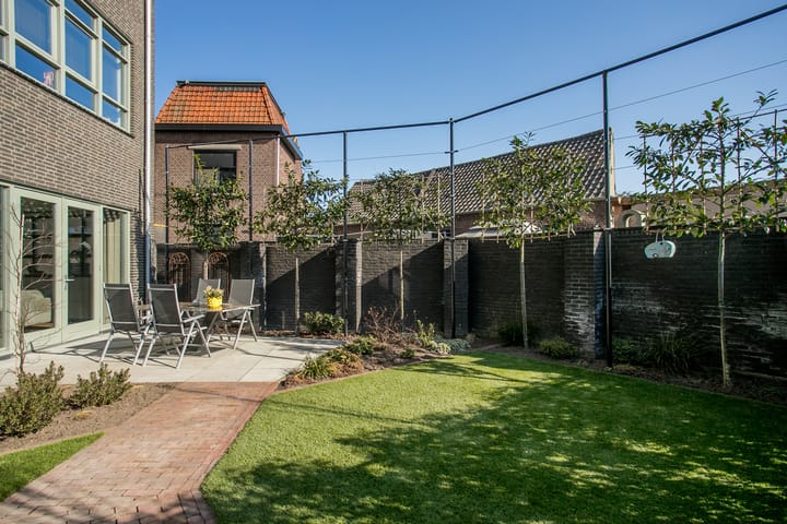 Foto 41 van Roermondseweg 17