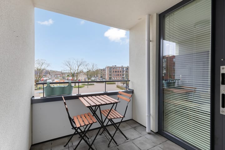 Photo 6 of Dirigentplein 101