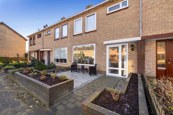 Foto 1 van Plutostraat 20