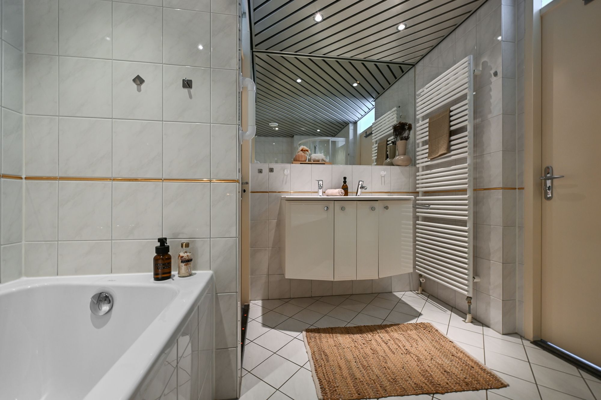 Foto 24 van Middelweg 90-A