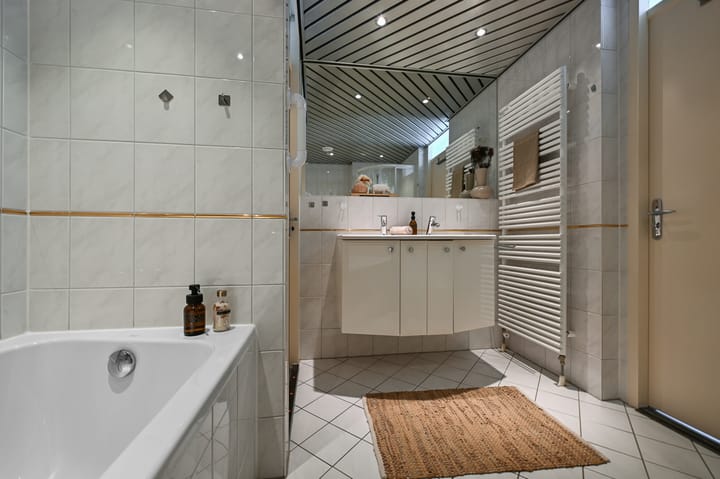 Foto 24 van Middelweg 90-A