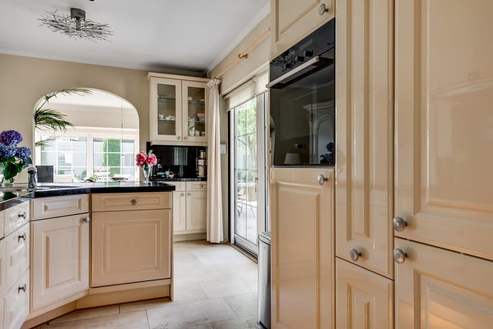 Foto 21 van Dirk Heziuslaan 71