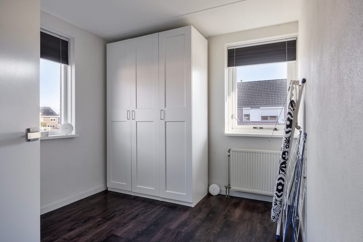 Photo 21 of Eisenhowerstraat 3