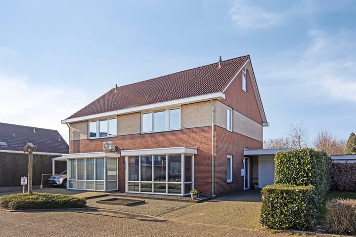 Photo 33 of Eisenhowerstraat 3