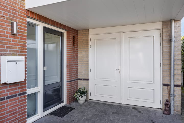 Photo 34 of Eisenhowerstraat 3