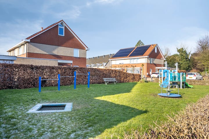 Photo 39 of Eisenhowerstraat 3