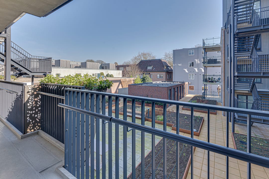 Photo 37 of Schuttershof 10-08