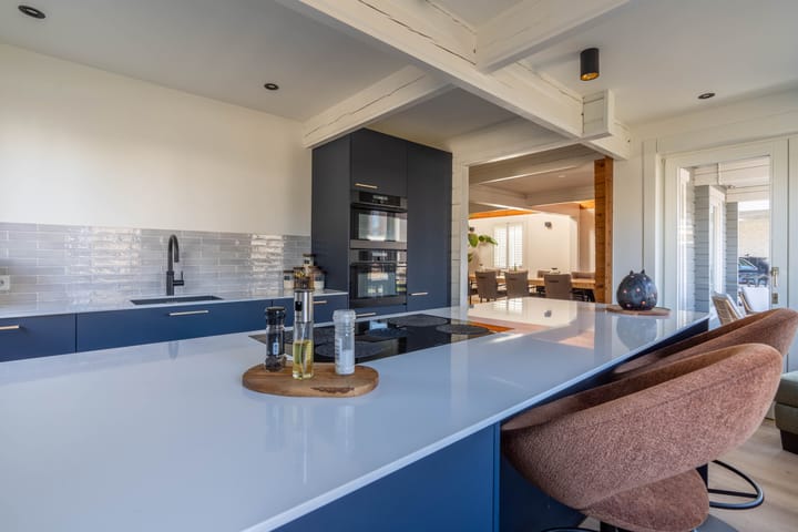 Foto 2 van Zilverschoon 8