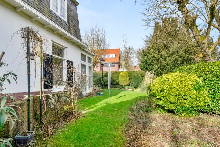 Foto 9 van Röellstraat 10