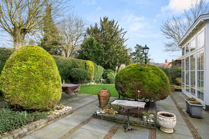 Foto 14 van Röellstraat 10