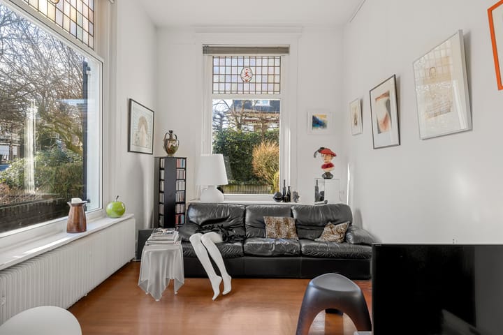 Foto 26 van Röellstraat 10