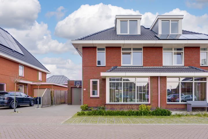 Foto 2 van Steertweide 32