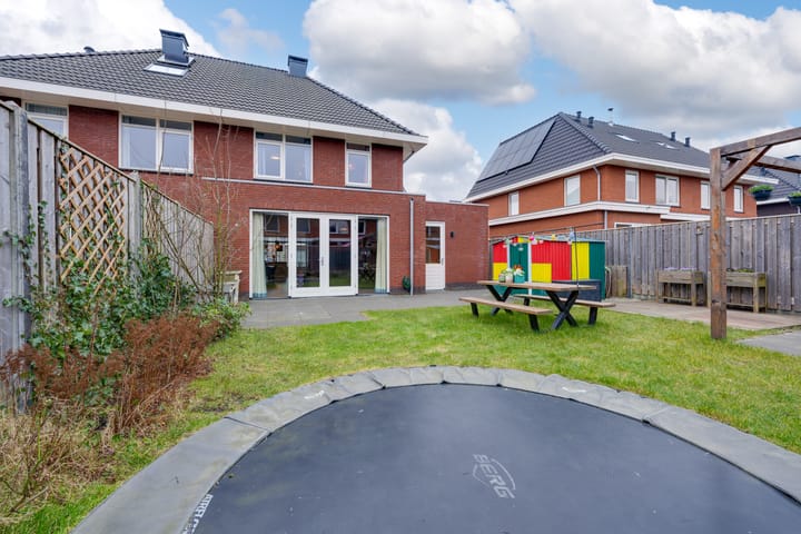 Foto 45 van Steertweide 32