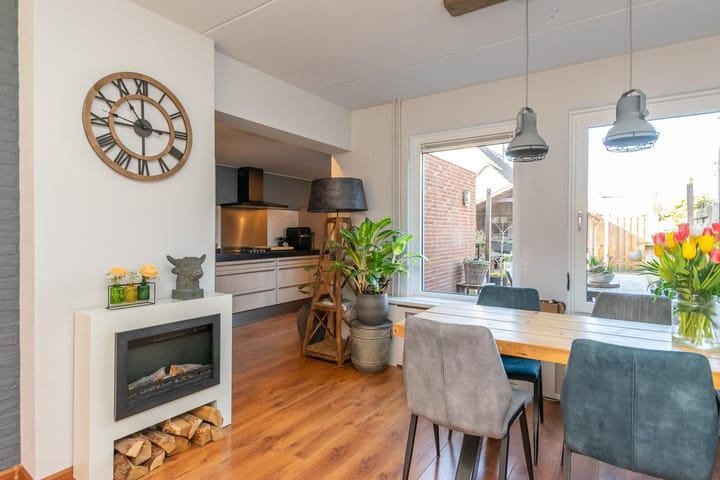 Foto 7 van De Mast 14