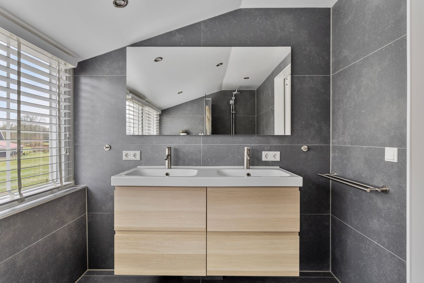 Foto 19 van Lemelerweg 49