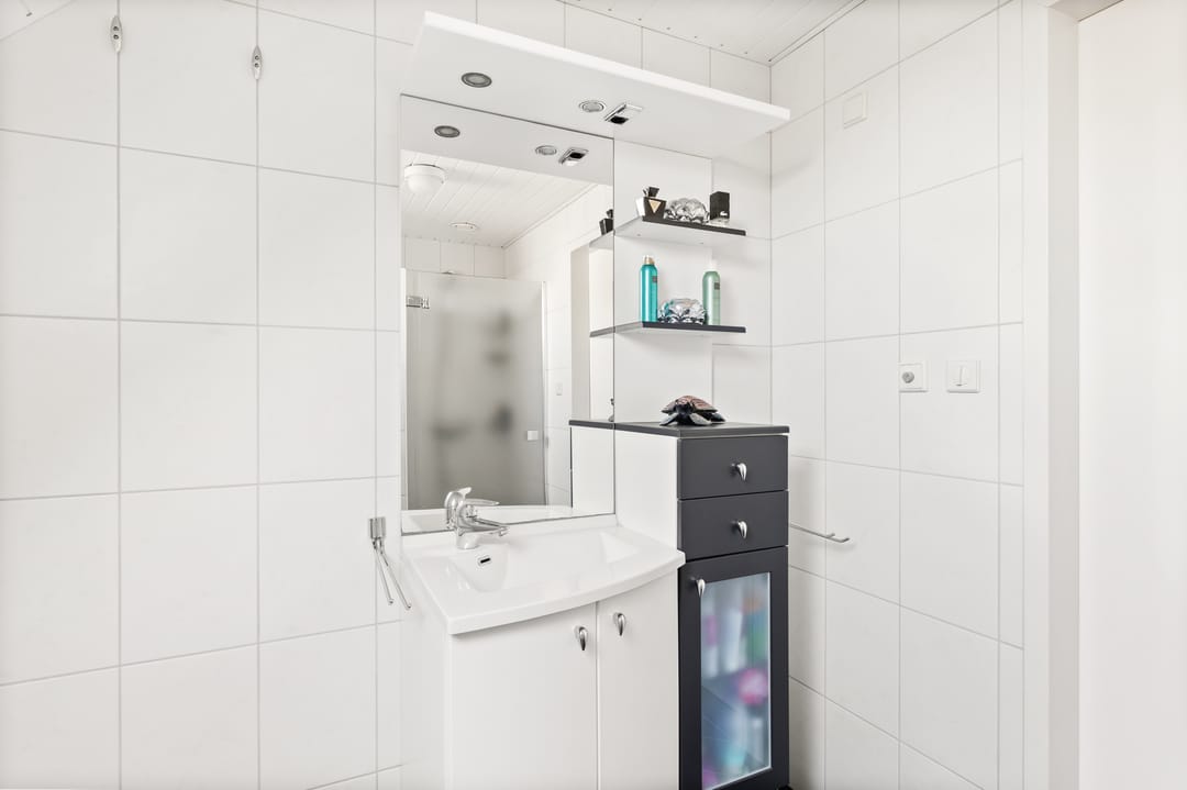 Photo 28 of Mgr. L. Dobbelaarstraat 8