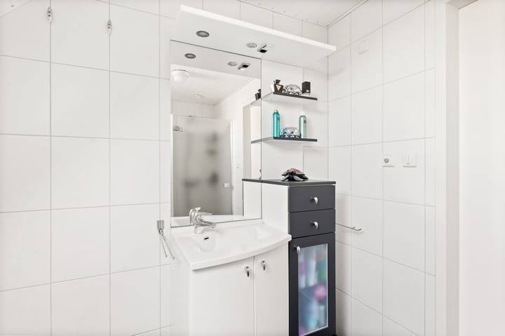 Photo 28 of Mgr. L. Dobbelaarstraat 8