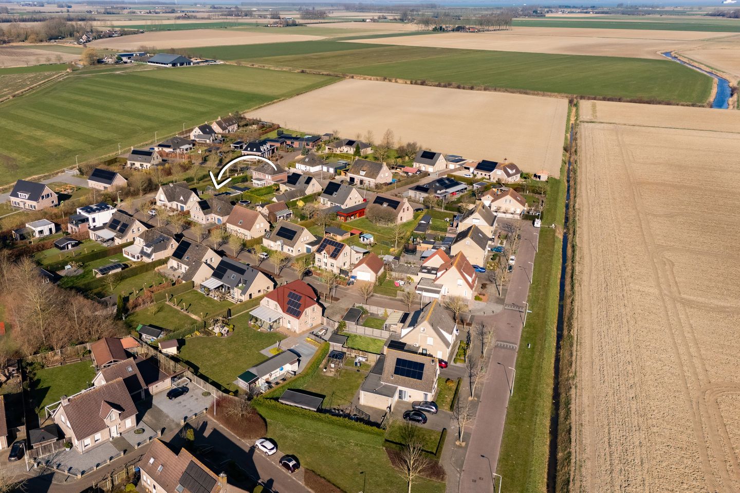 Photo 34 of Mgr. L. Dobbelaarstraat 8