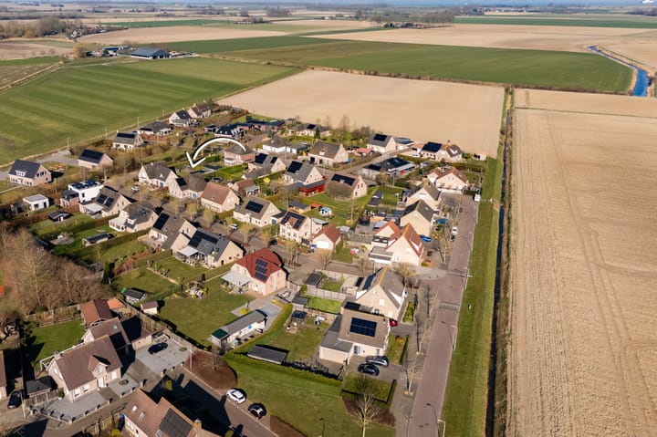 Photo 34 of Mgr. L. Dobbelaarstraat 8