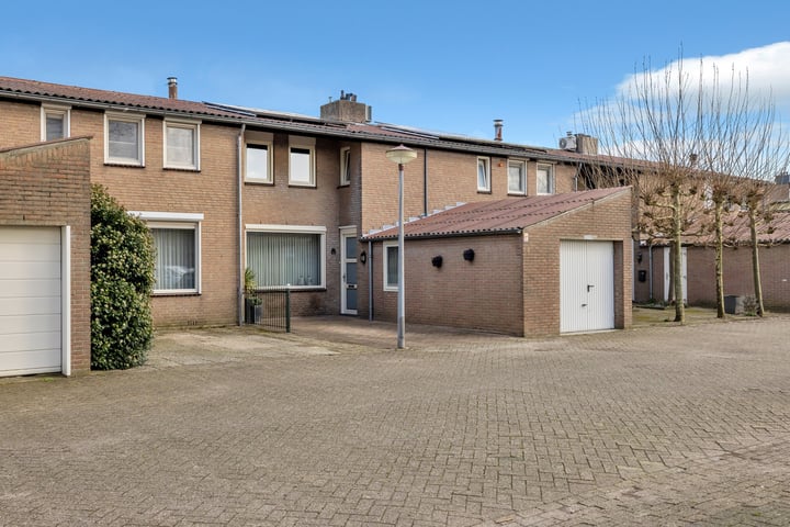 Bekijk foto van Tarantostraat 5