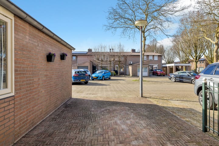 Foto 8 van Tarantostraat 5