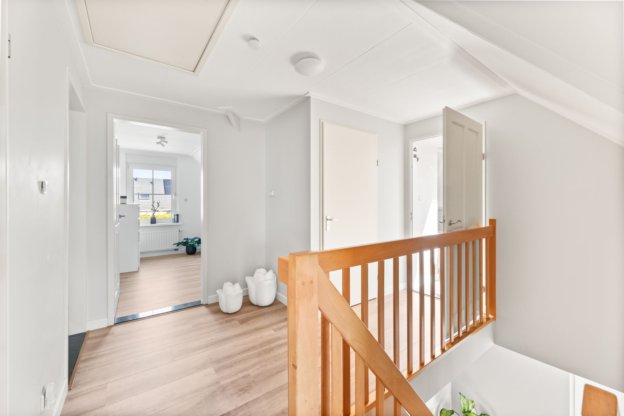 Photo 21 of Mgr. L. Dobbelaarstraat 8