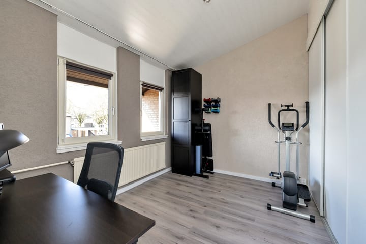 Foto 41 van Tarantostraat 5