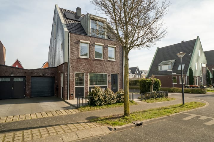 Photo 7 of Heemraad 1