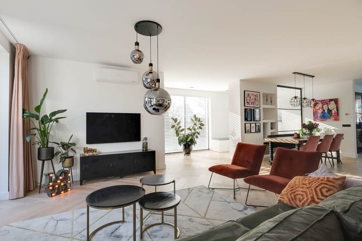 Photo 18 of Heemraad 1