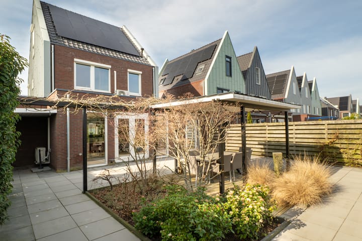 Photo 30 of Heemraad 1