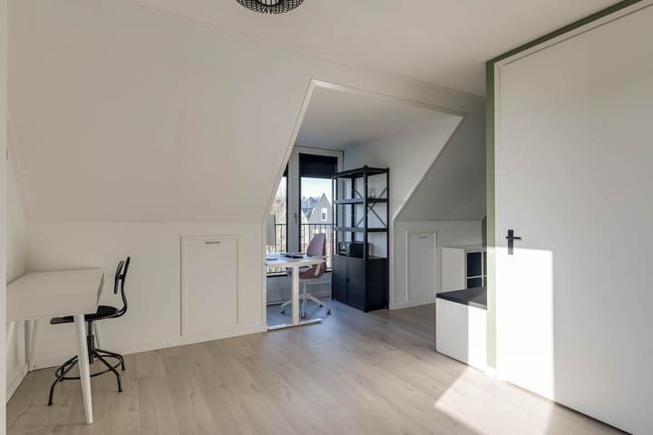 Photo 47 of Heemraad 1