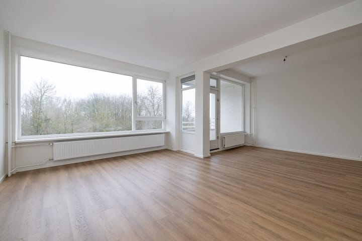 Photo 2 of Eastonstraat 45