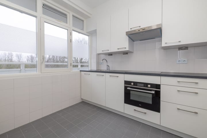 Photo 3 of Eastonstraat 45