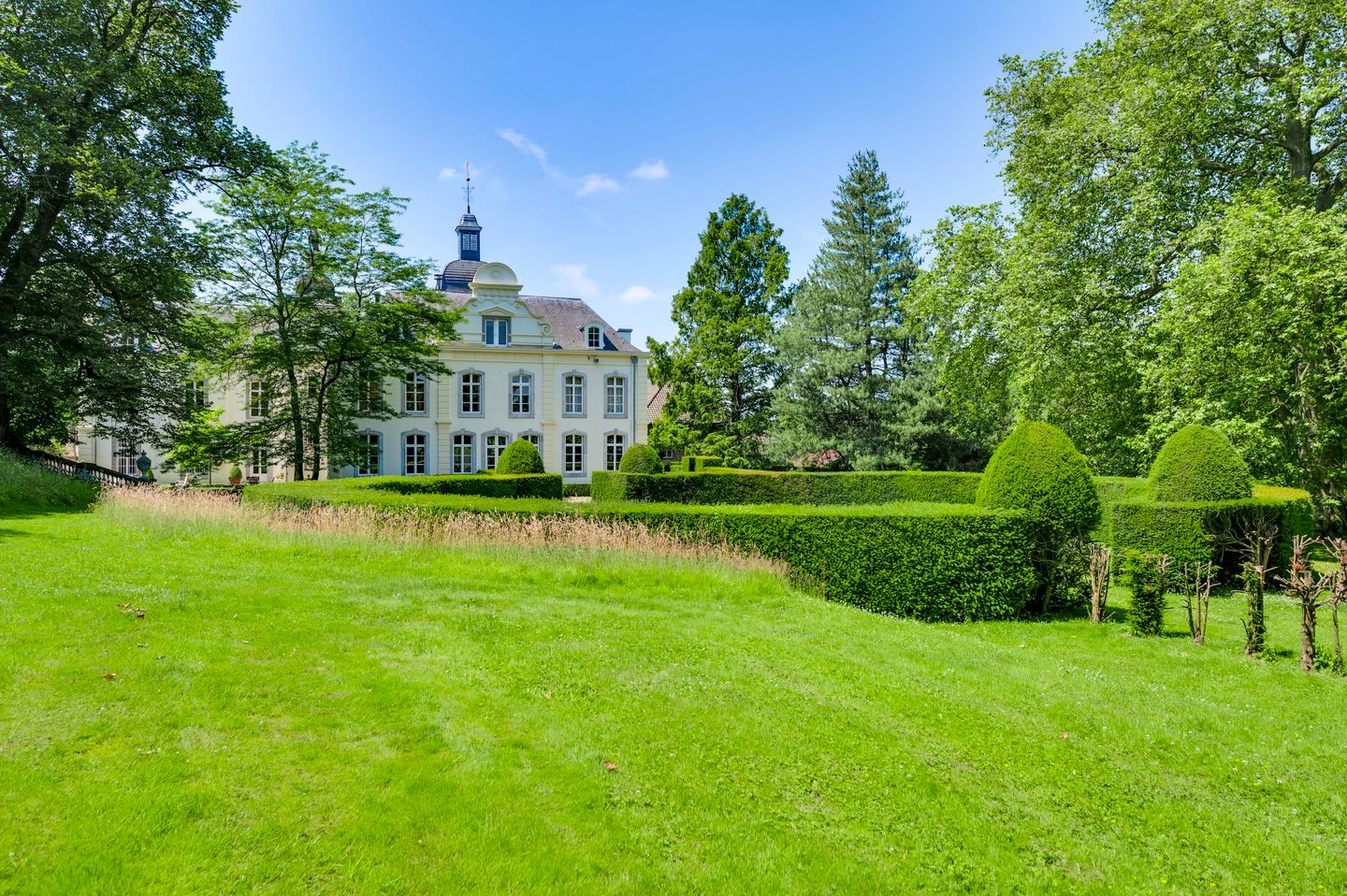 Foto 40 van Mr dr Froweinweg 65