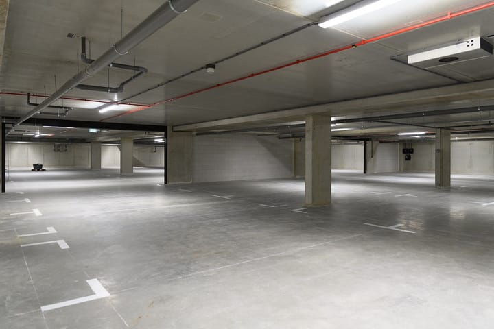 Foto 13 van E.J. Ruijgplein 8