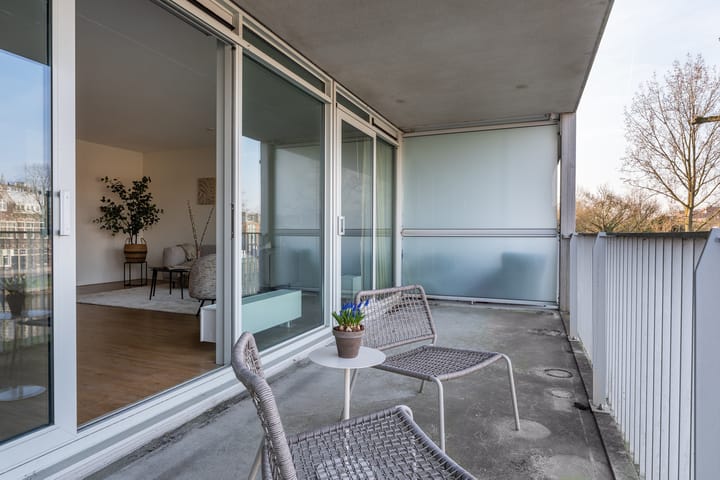 Photo 12 of Broeder Alarmstraat 51