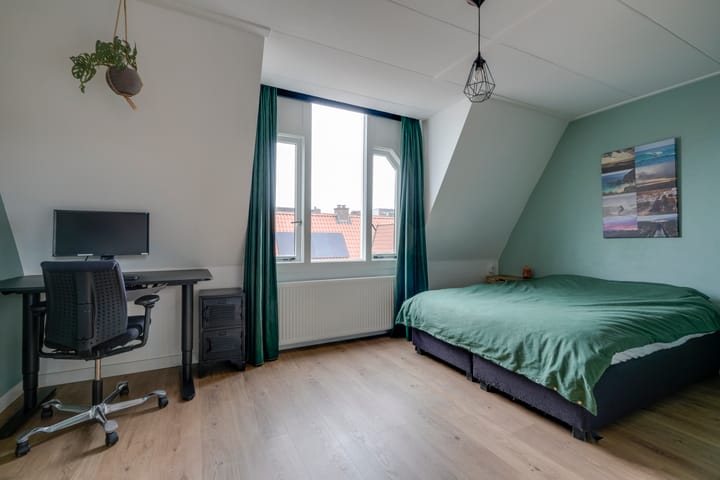 Photo 33 of Hyacintstraat 28-A
