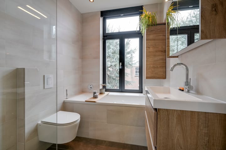 Photo 40 of Hyacintstraat 28-A