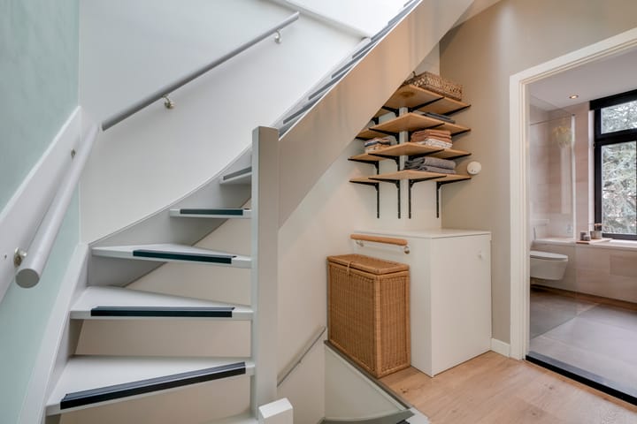 Photo 44 of Hyacintstraat 28-A